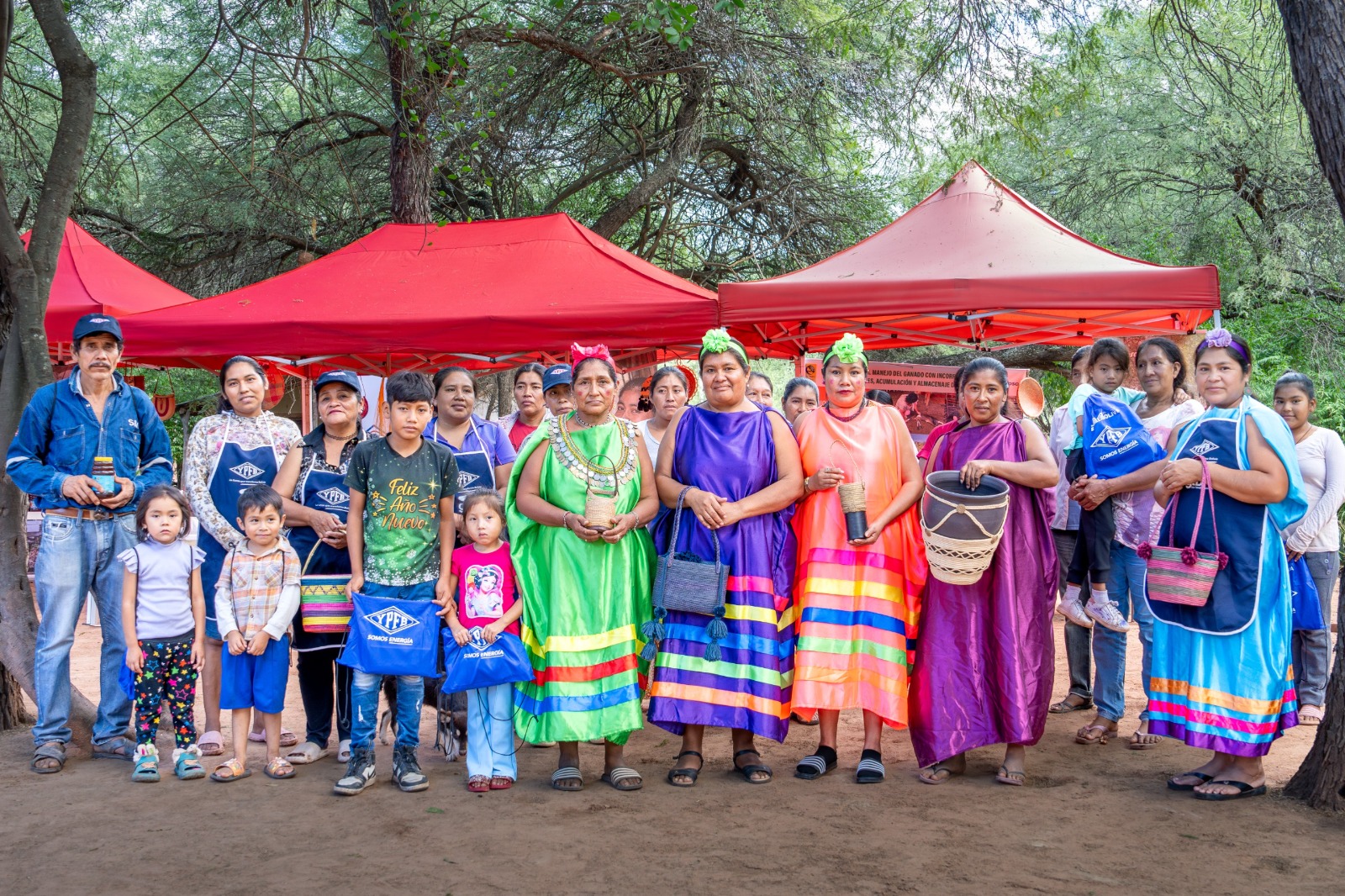 Más de 180 familias del Chaco se benefician con inversión social impulsada por YPFB
