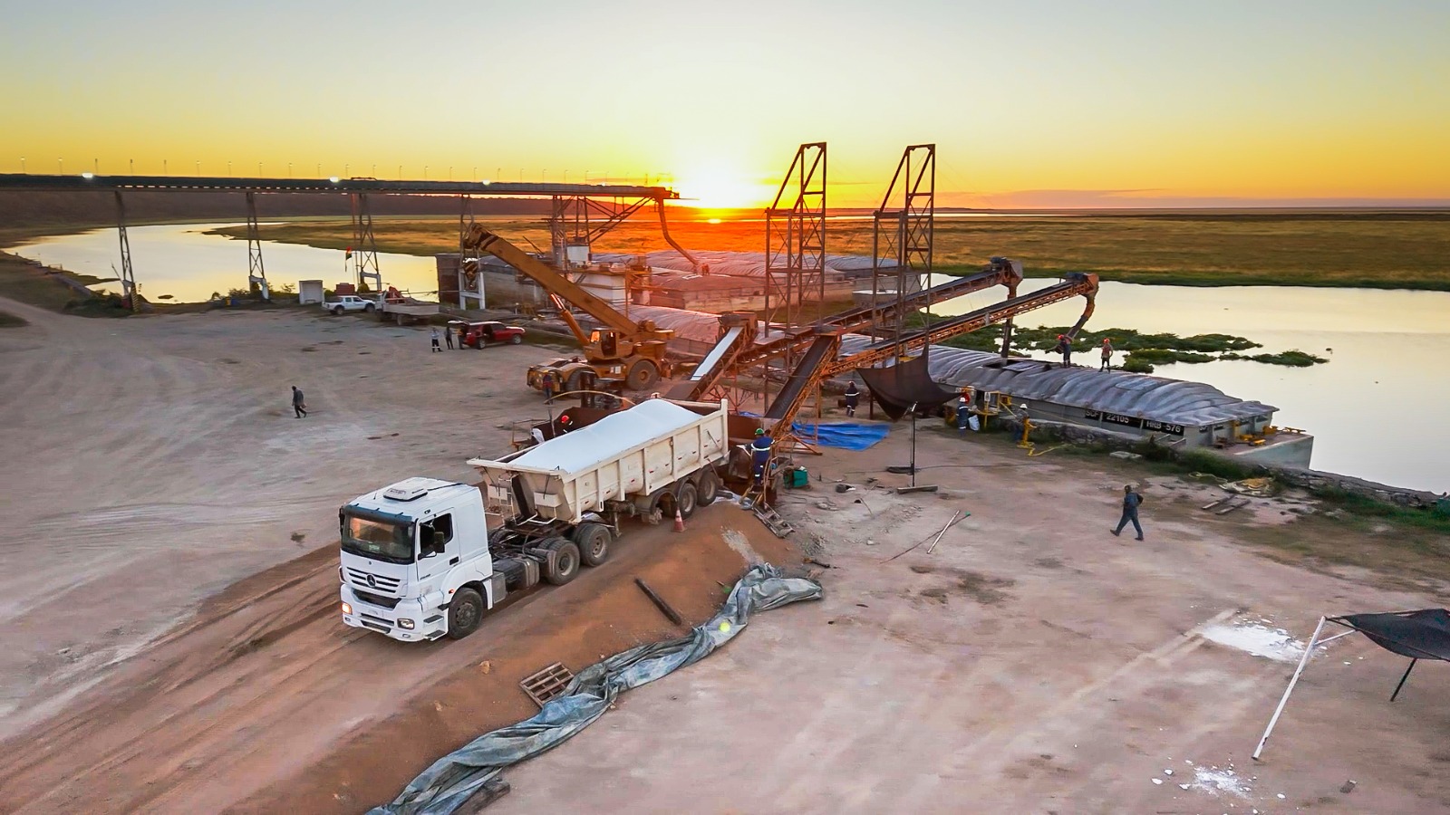 YPFB proyecta ampliar exportaciones de urea a Brasil y consolidar nuevos mercados en Sudamérica